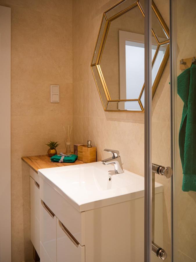 קרקוב Przytulny Apartament Z Ogrodkiem מראה חיצוני תמונה